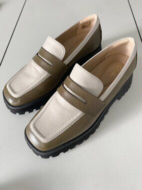 Clarks Two-toned Loafers, Size 8.5